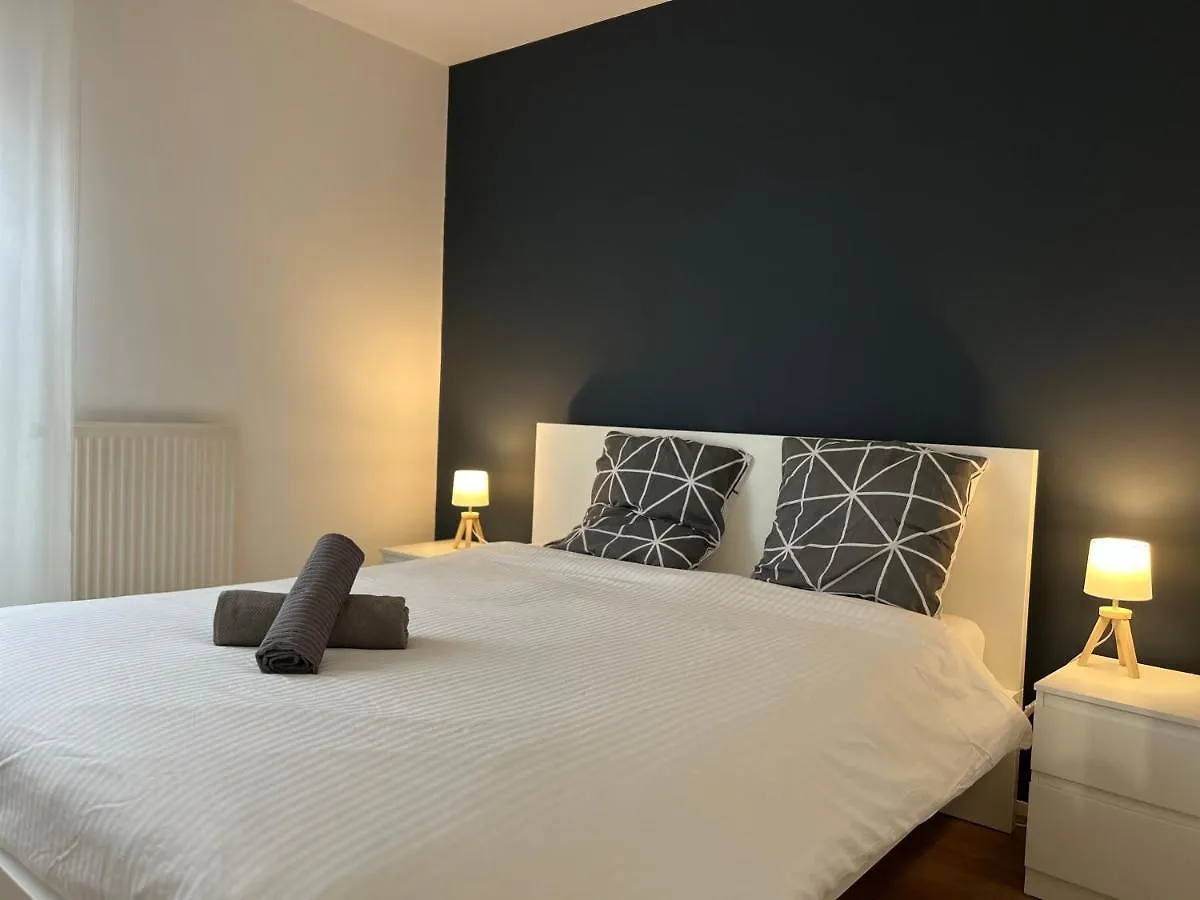 Grand T2 Centre Ville Avec Parking Gratuit Toulouse 0*,  France