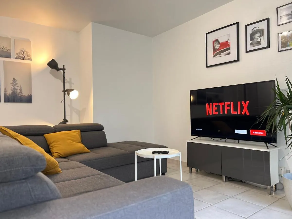Apartment Grand T2 Centre Ville Avec Parking Gratuit Toulouse France